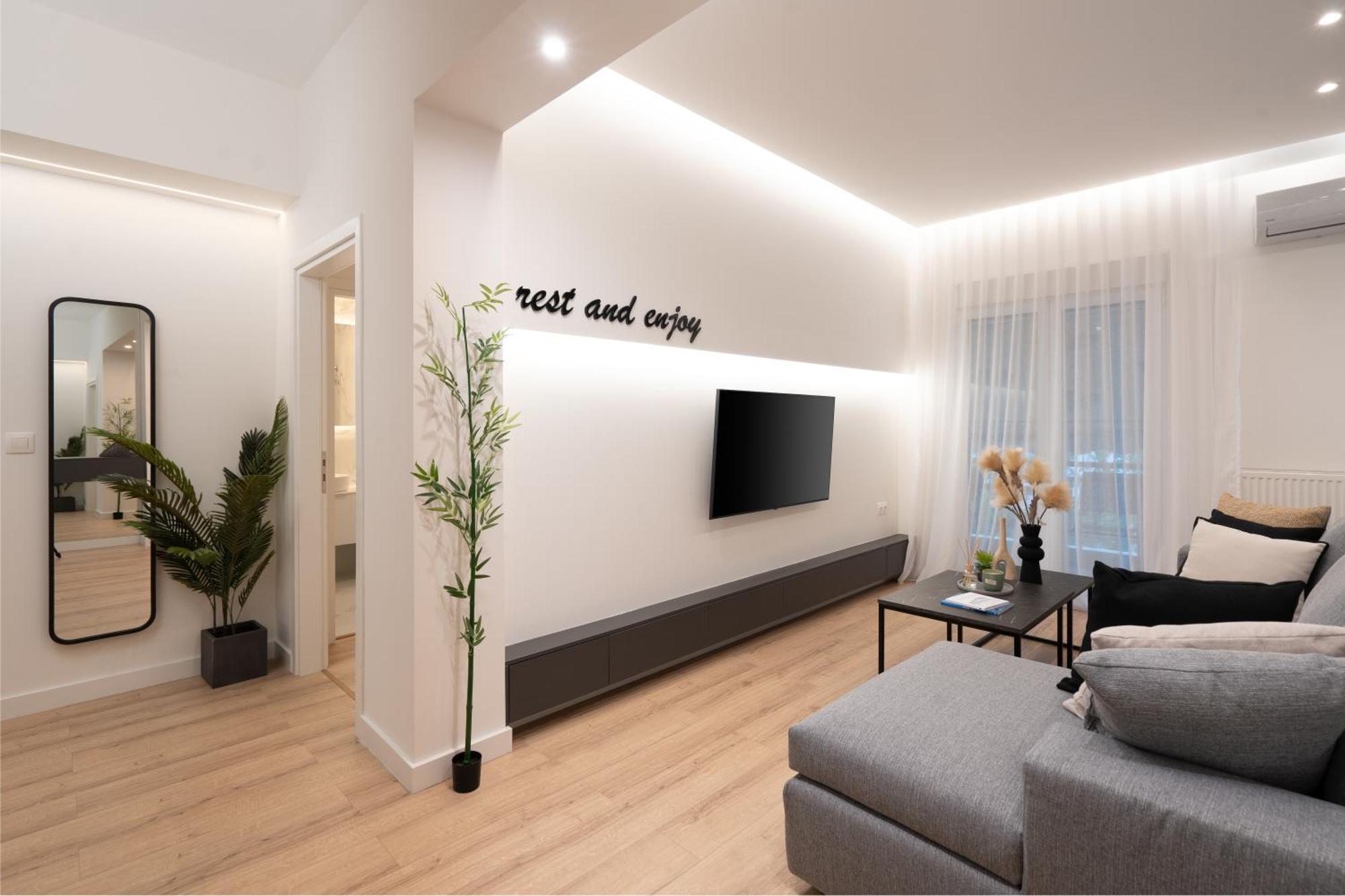 Exclusive And Deluxe Apartment In Athens City Bagian luar foto
