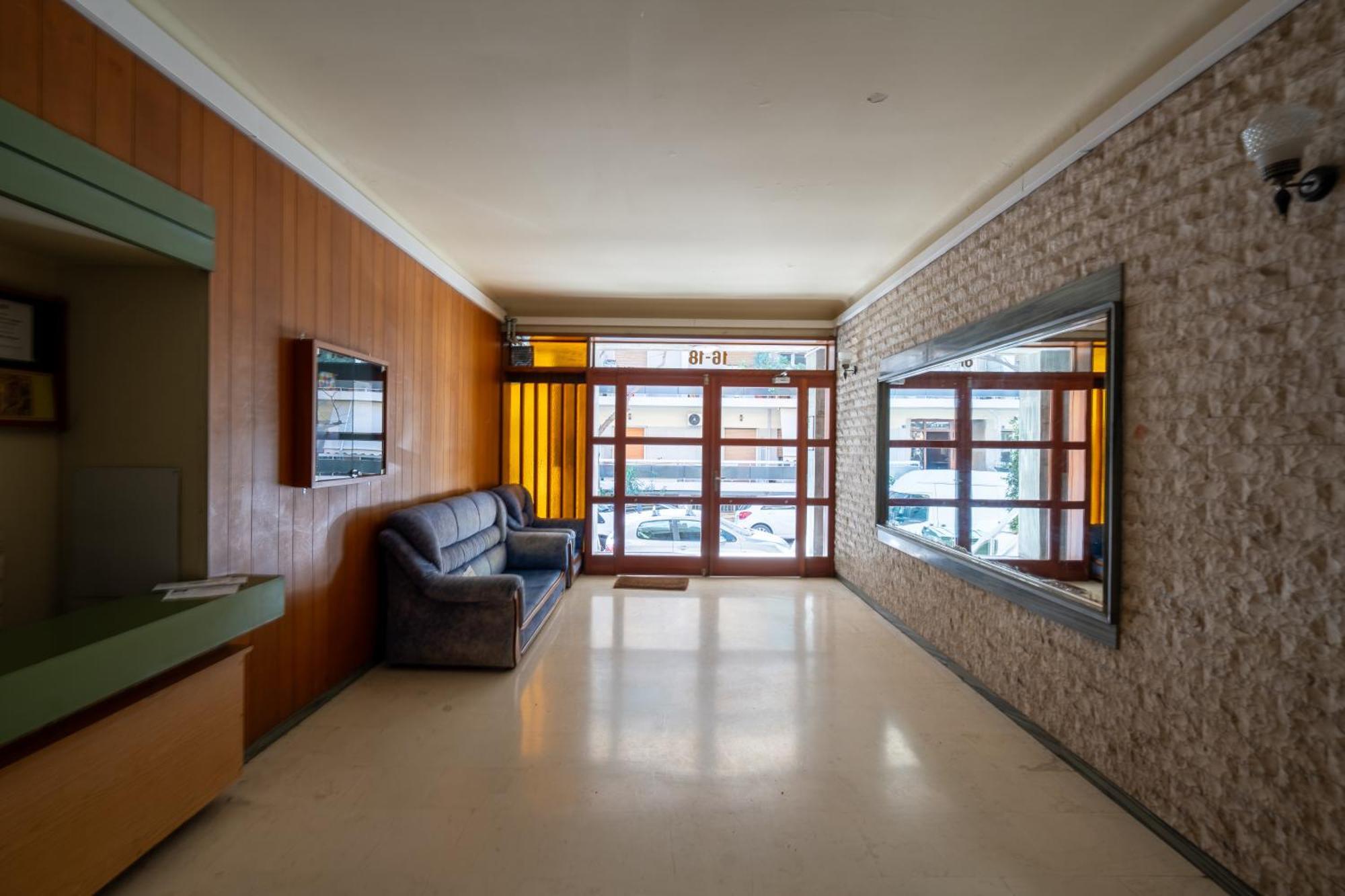 Exclusive And Deluxe Apartment In Athens City Bagian luar foto