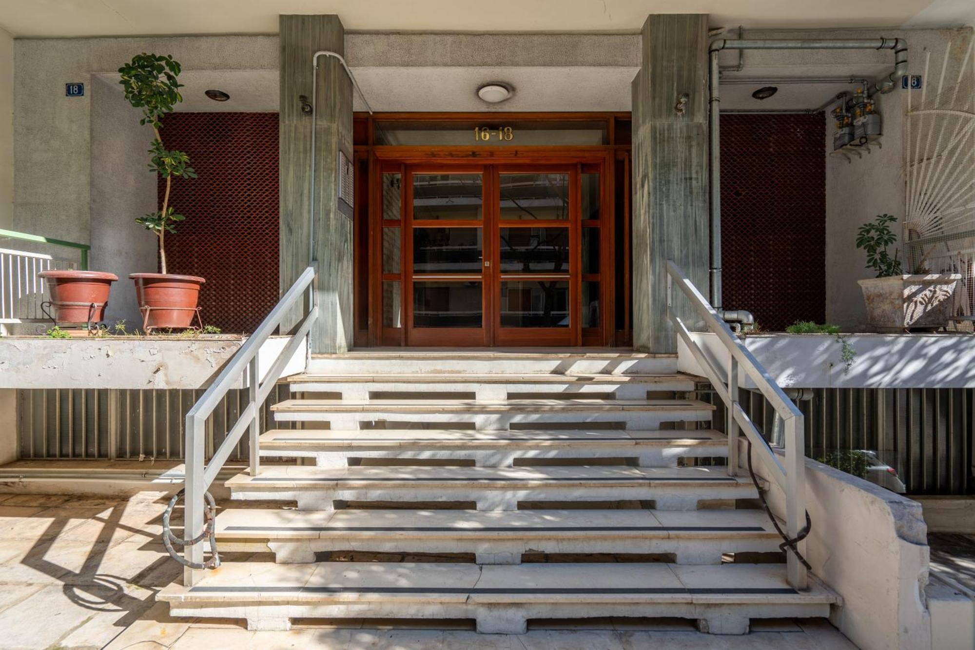 Exclusive And Deluxe Apartment In Athens City Bagian luar foto